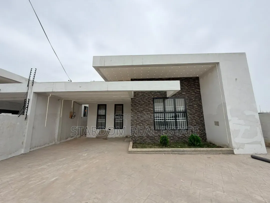 3bdrm Bungalow in East Legon Hills, Boundary Road Area for sale