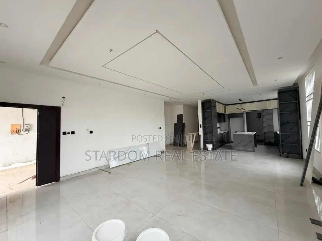 3bdrm Bungalow in East Legon Hills, Boundary Road Area for sale