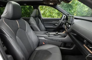 Toyota Grand Highlander Platinum 2025 Off white