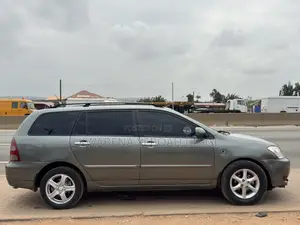 Toyota Corolla 2010 Green