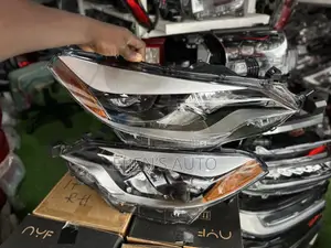 Headlights Fit for Toyota Corlla 2014,2015,2016 Model