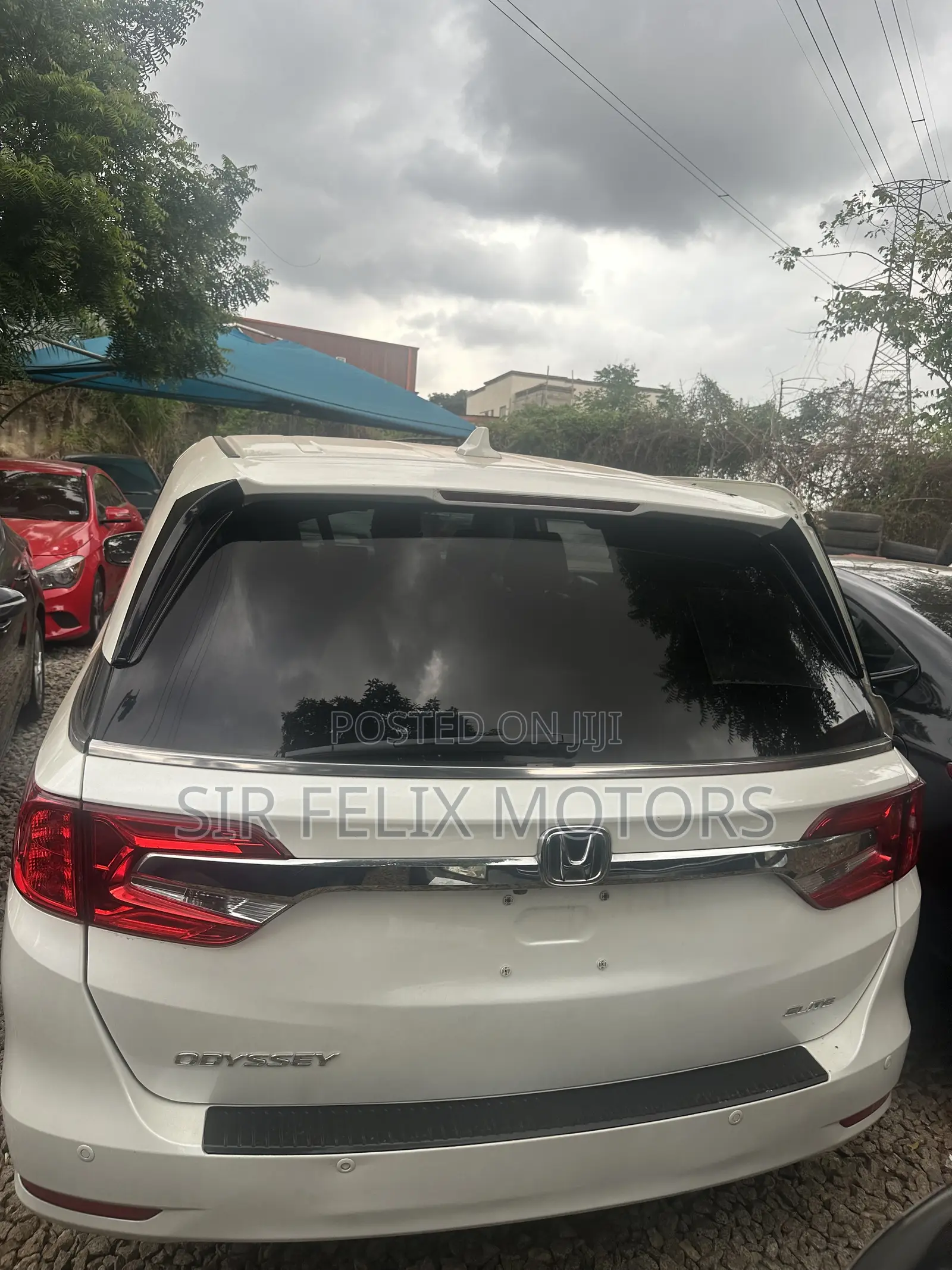 Honda Odyssey Touring 2019 White