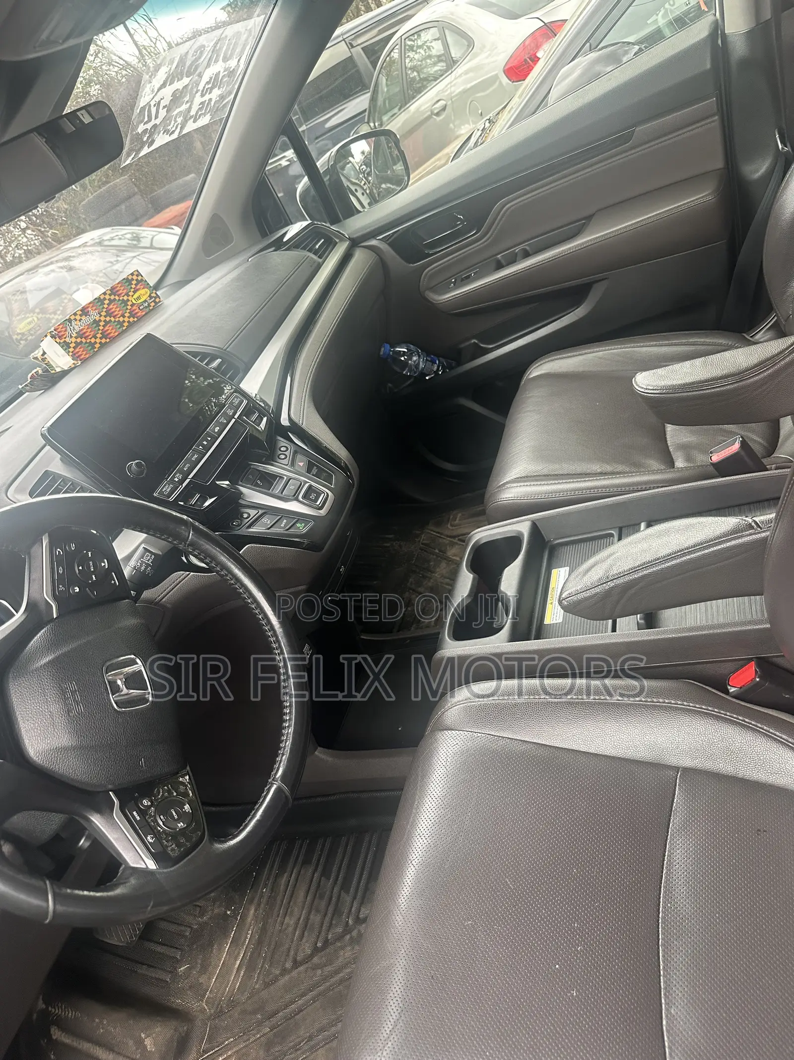 Honda Odyssey Touring 2019 White