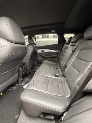 Jetour X70 1.5 7-Seater FWD 2020 Orange