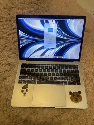 Laptop Apple MacBook Pro 2017 8GB Intel Core i5 SSD 128GB
