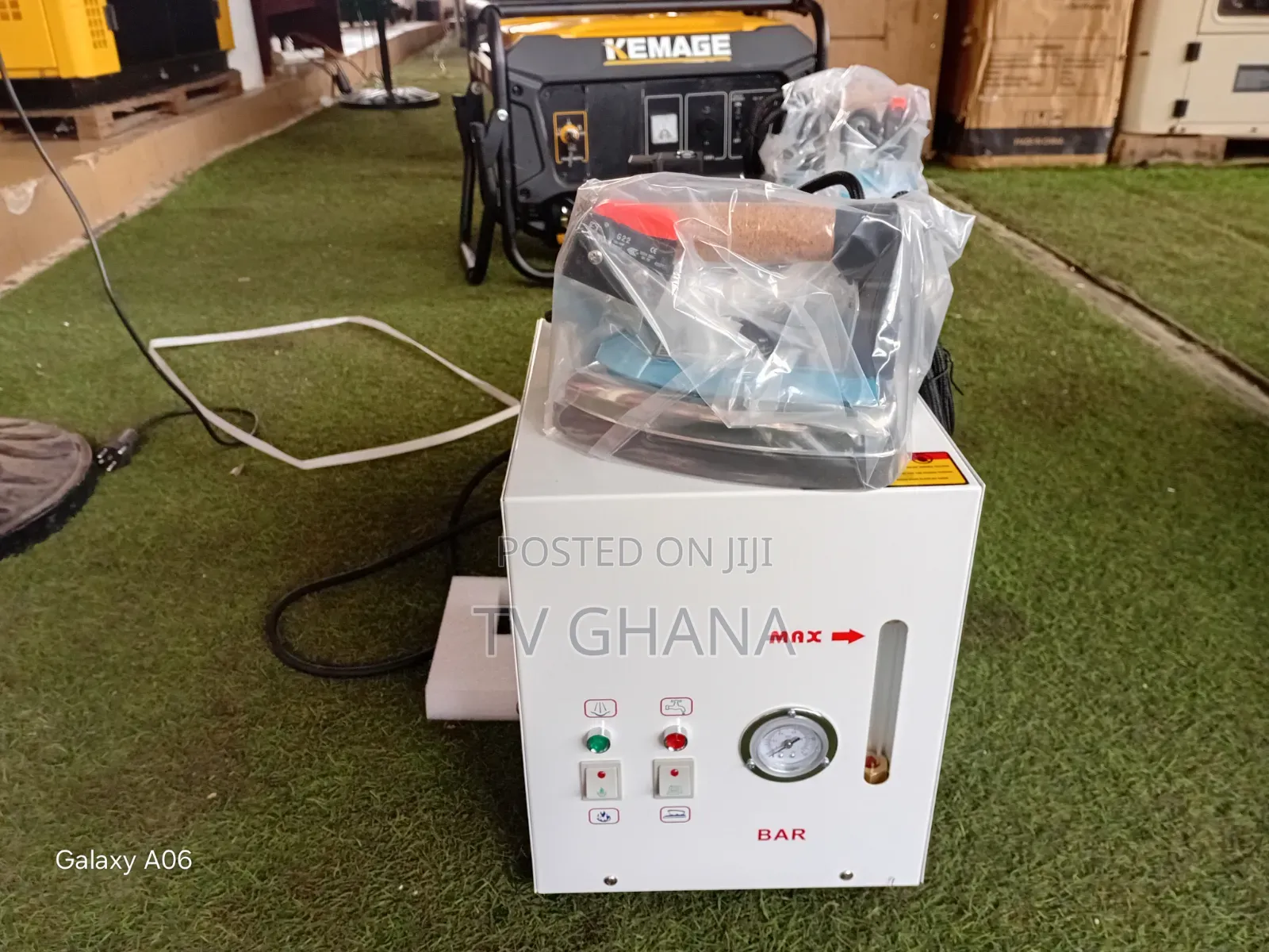 1600W Electric Steam Iron 220V – Durable Quality Iron 220v