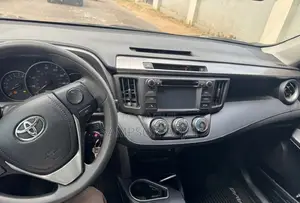Toyota RAV4 2016 Gray