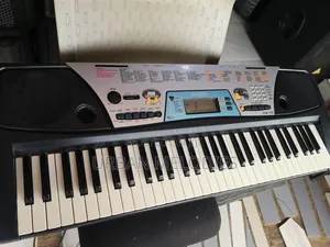 Yamaha PSR-170 Portable Electronic Keyboard