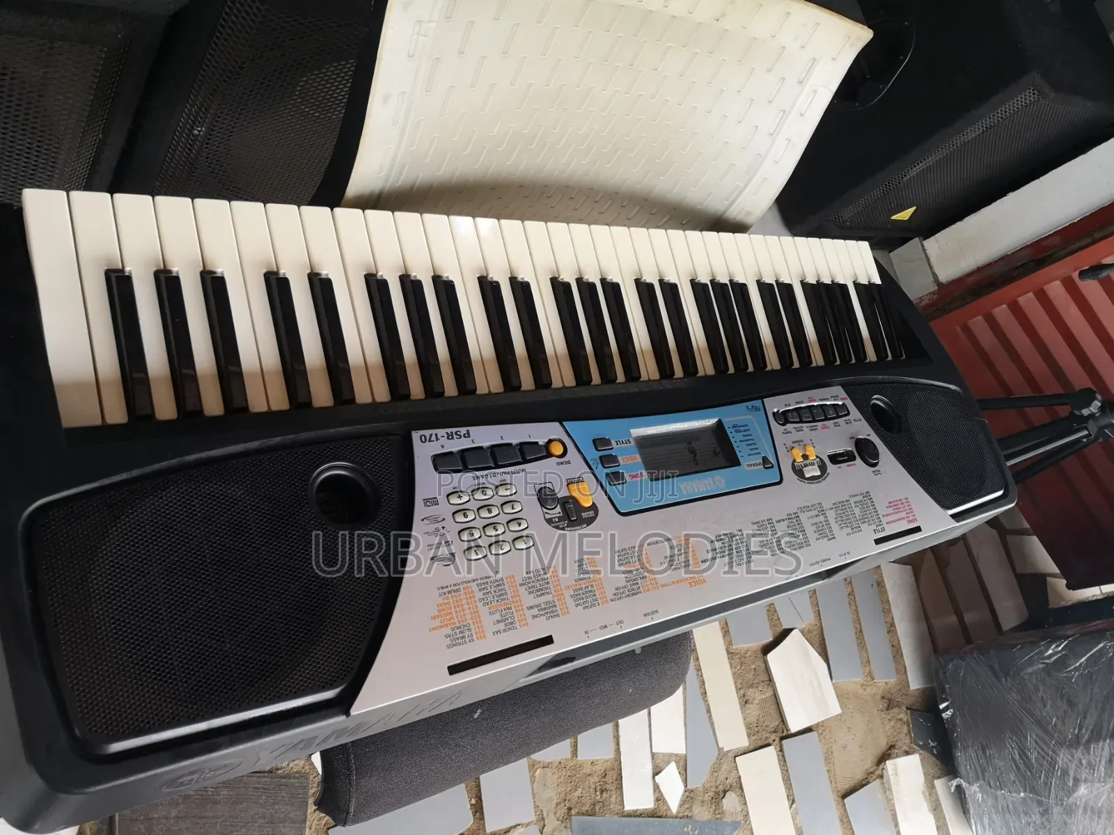 Yamaha PSR-170 Portable Electronic Keyboard