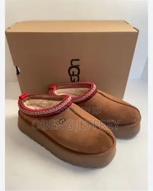 Original UGG Golden Mule/Sandals in Black or Brown