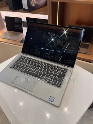 Laptop Dell Latitude 7400 2-in-1 8GB Intel Core i5 SSD 256GB