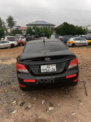 Hyundai Accent SE 2013 Black