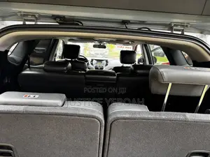 Hyundai Santa Fe Limited AWD 2017 Blue