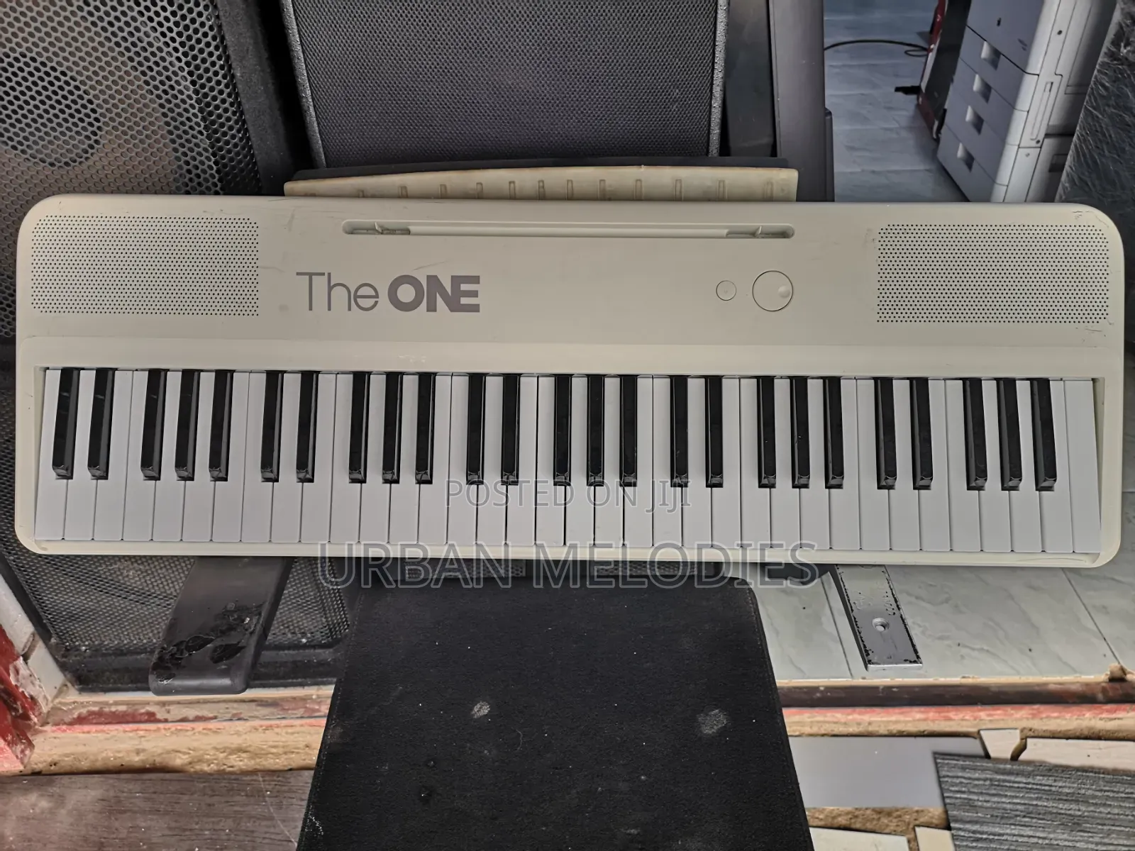 The ONE COLOR Smart Keyboard