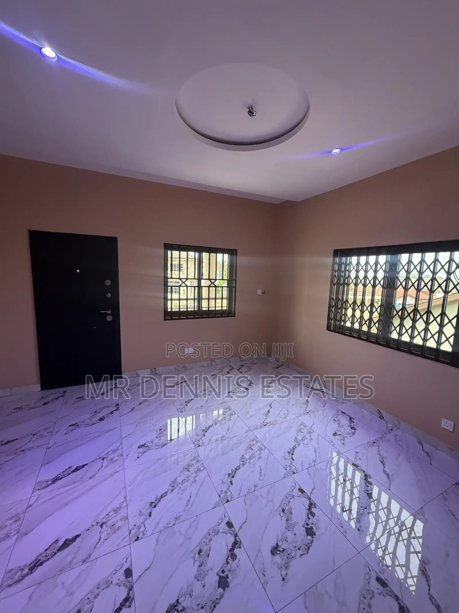 2bdrm Apartment in Westhills Mall for rent