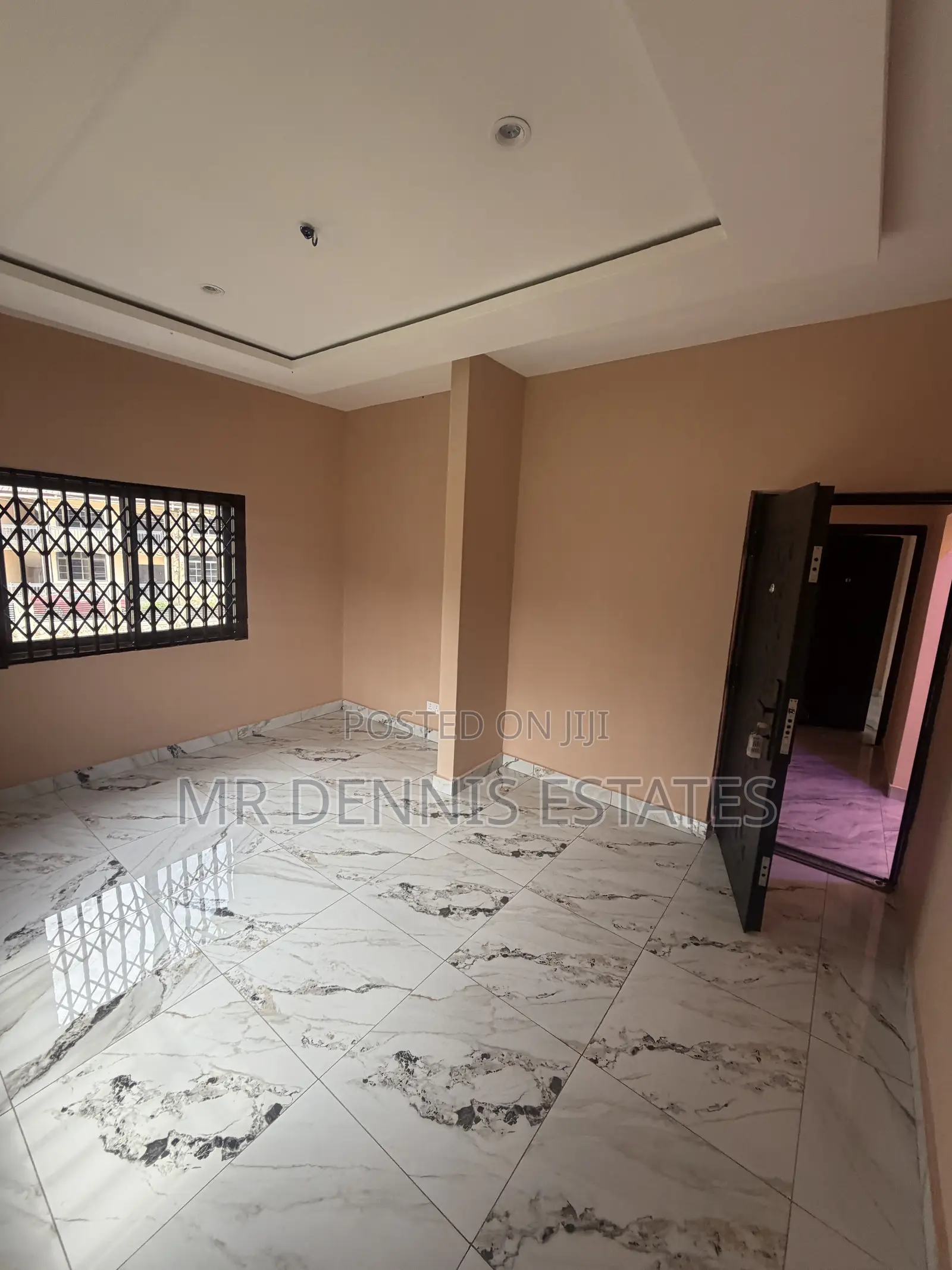2bdrm Apartment in Westhills Mall for rent