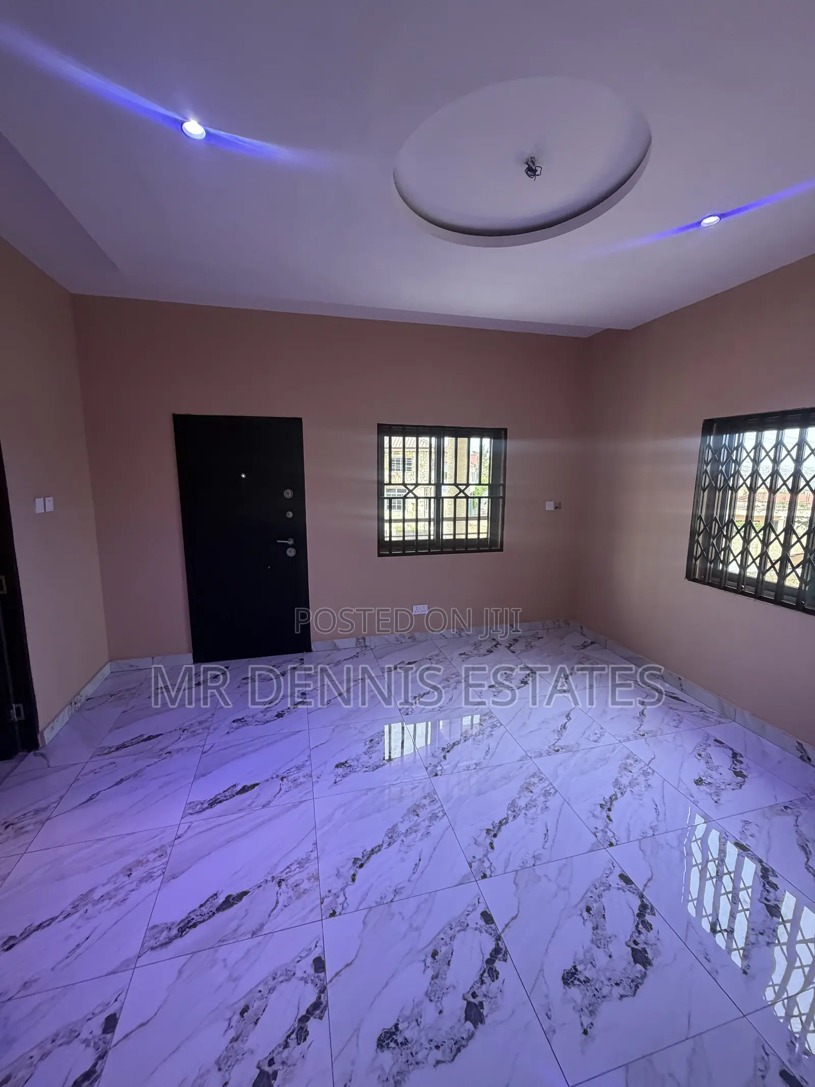 2bdrm Apartment in Westhills Mall for rent