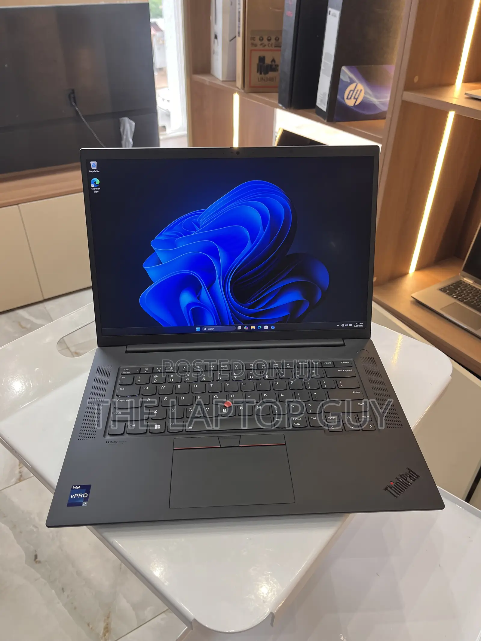 Laptop Lenovo ThinkPad P1 Gen4 16GB Intel Core i7 SSD 512GB