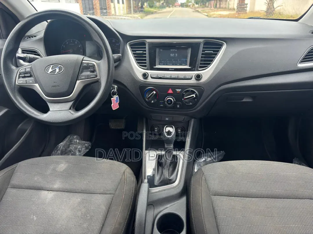 Hyundai Accent 2020 Silver