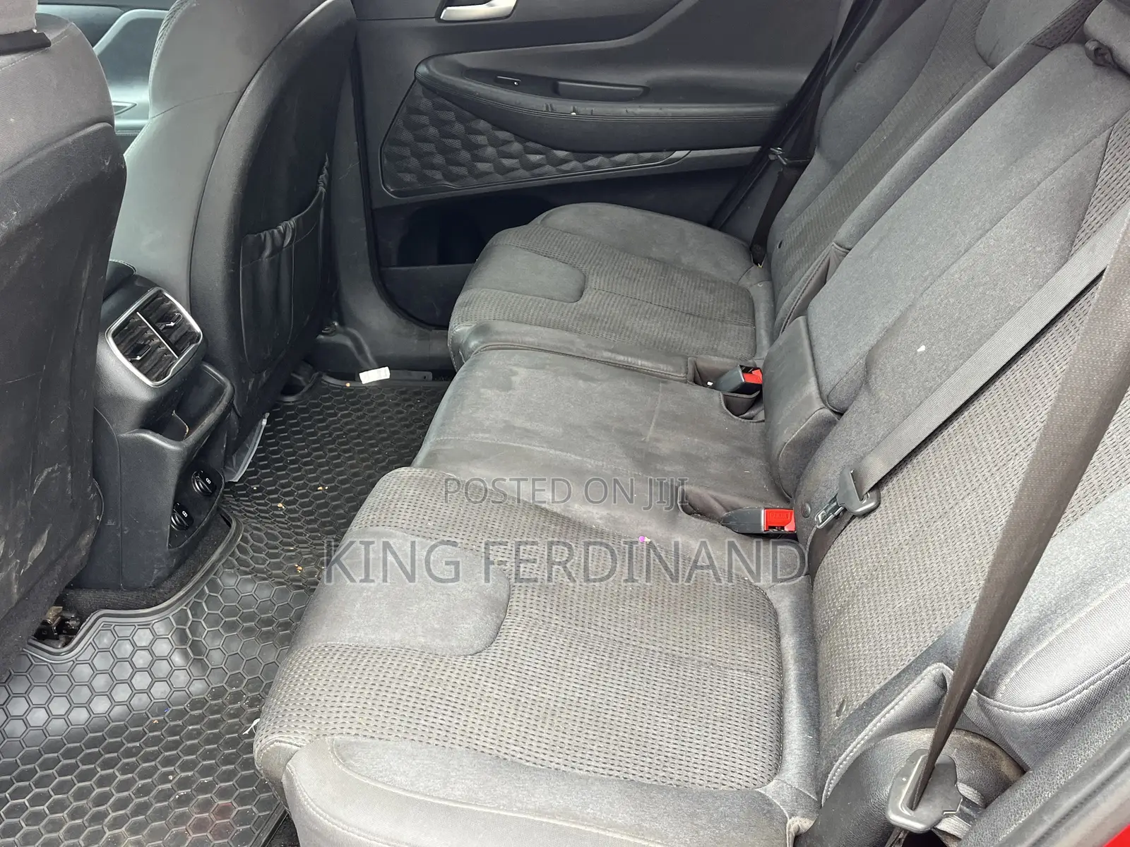 Hyundai Santa Fe 2019 Red