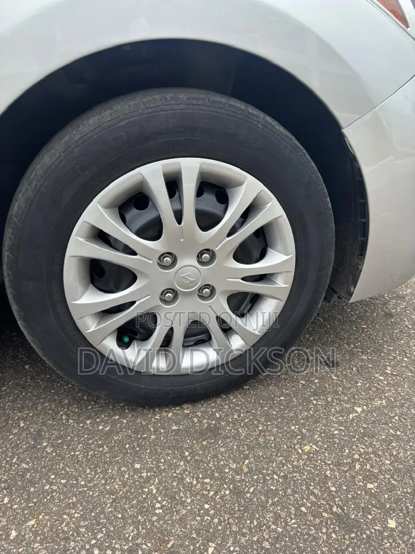 Hyundai Accent 2020 Silver