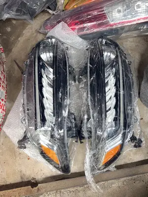 Honda ACCORD 2018/2019/2020/2021/2022 Headlights HALF LED