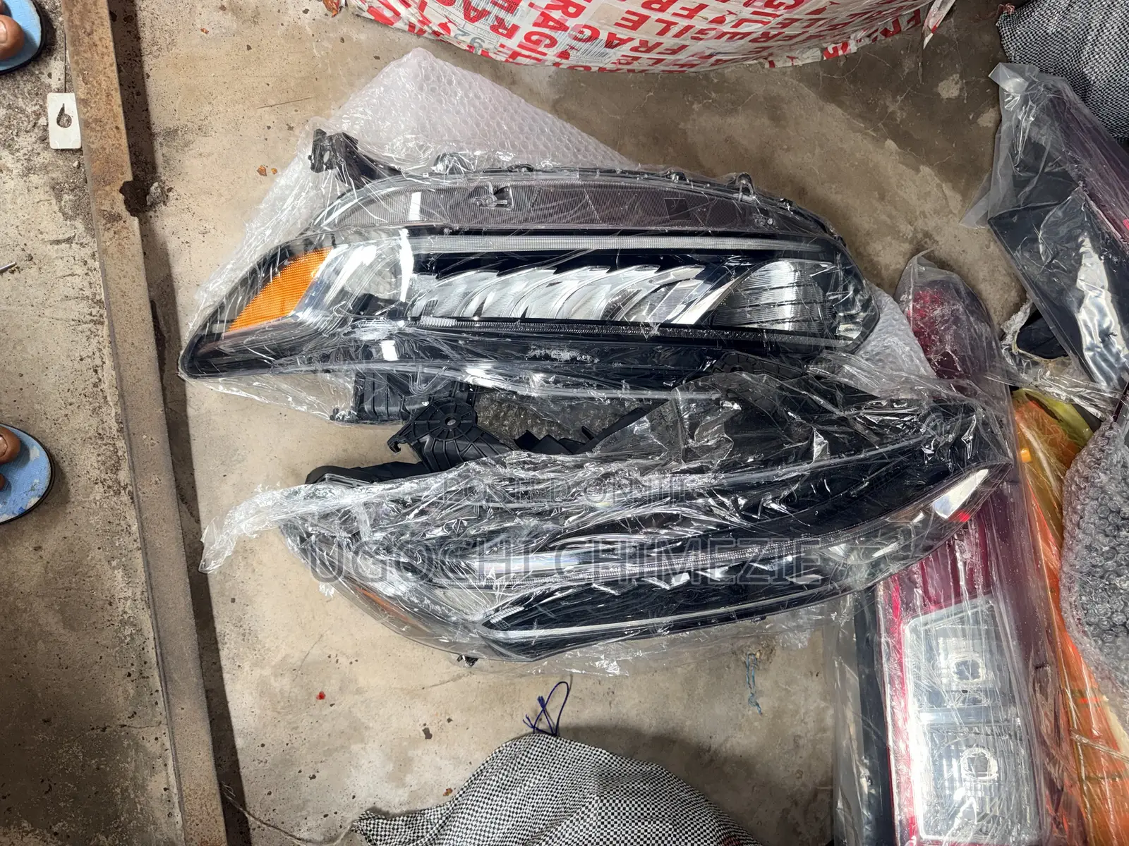 Honda ACCORD 2018/2019/2020/2021/2022 Headlights HALF LED