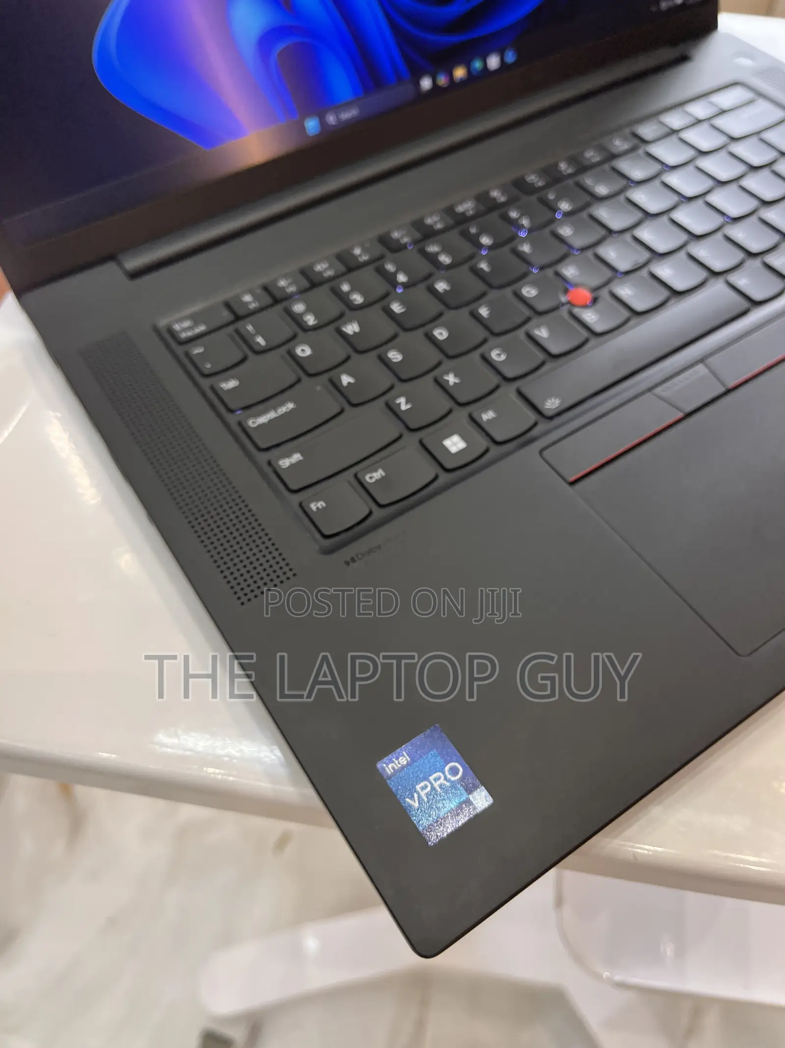 Laptop Lenovo ThinkPad P1 Gen4 16GB Intel Core i7 SSD 512GB