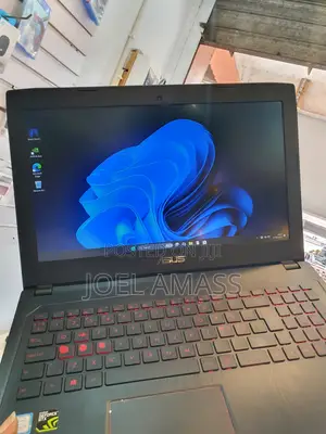 Laptop Asus ROG GL502VS 8GB Intel Core i5 HDD+SSD 1.5T