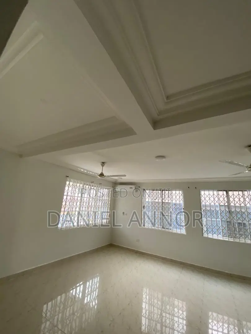 6bedrooms House for Rent