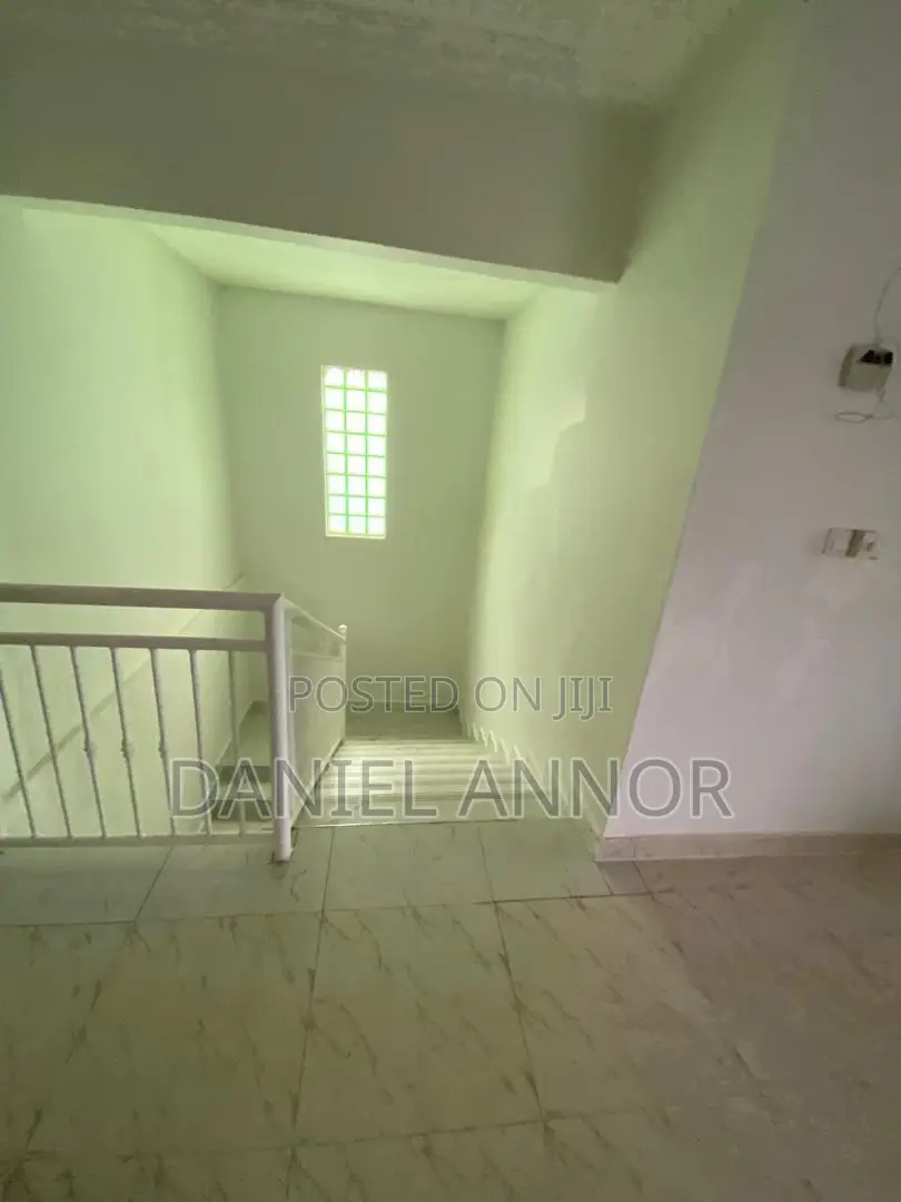 6bedrooms House for Rent