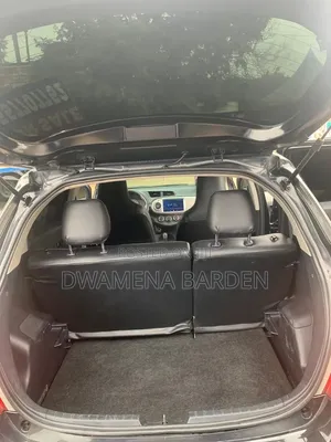 Toyota Vitz 2012 Black