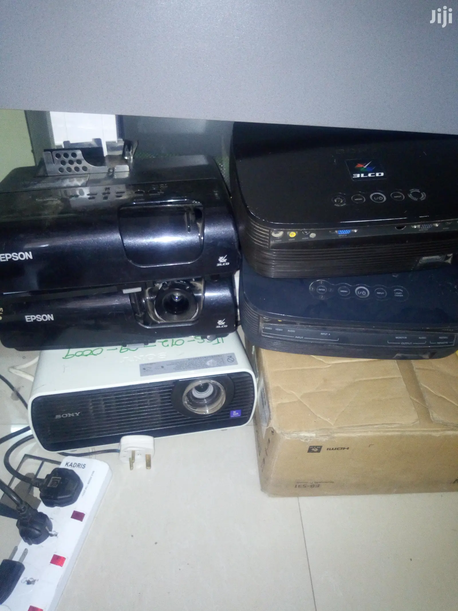 Projector Repair Experts
