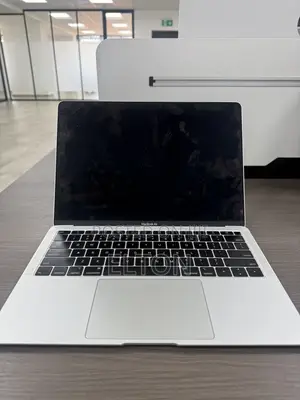 Laptop Apple MacBook Air 2018 8GB Intel Core i5 SSD 256GB