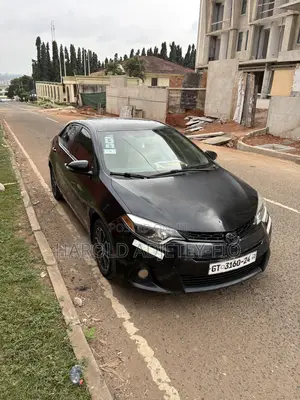 Toyota Corolla S 4dr Sedan (1.8L 4cyl CVT) 2014 Black