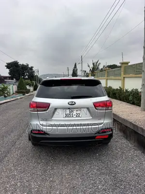 Kia Sorento 4dr SUV 2016 Silver