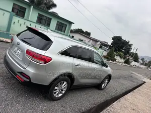 Kia Sorento 4dr SUV 2016 Silver