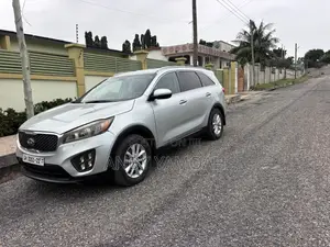 Kia Sorento 4dr SUV 2016 Silver