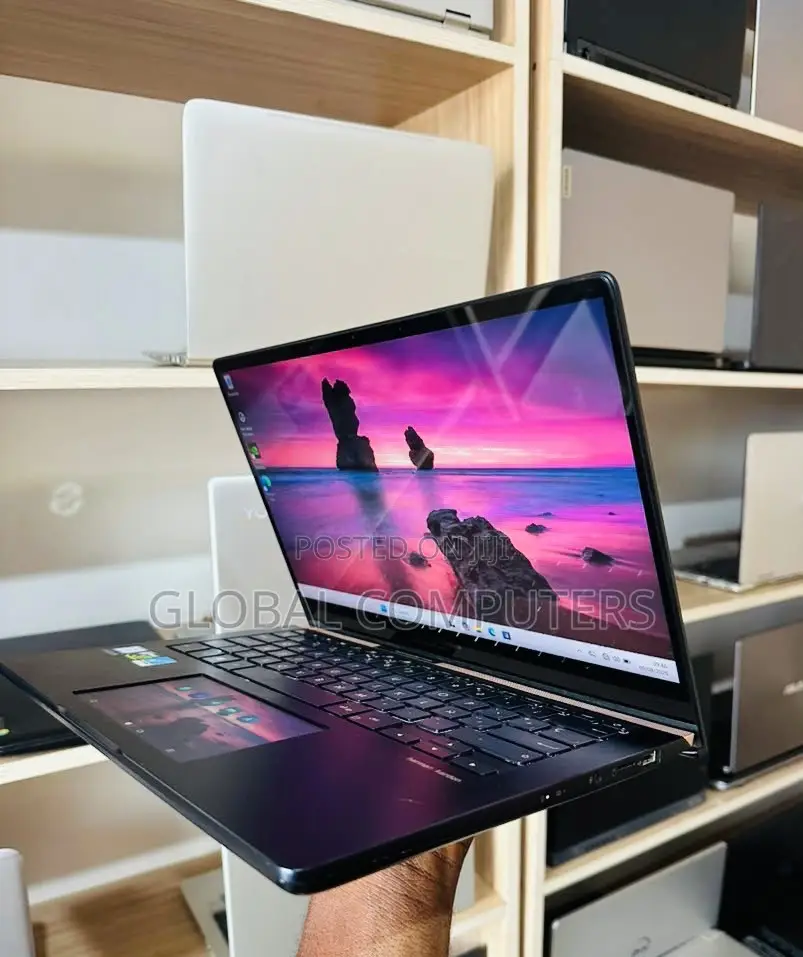Laptop Asus Zenbook 14 UX434 16GB Intel Core i7 SSD 512GB