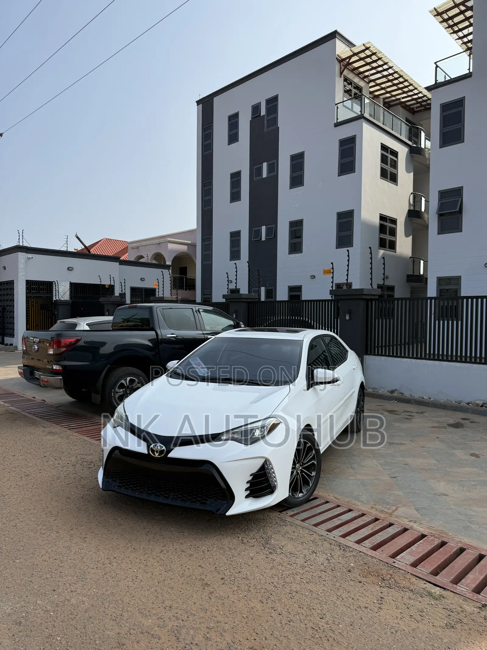 Toyota Corolla S 4dr Sedan (1.8L 4cyl CVT) 2015 White