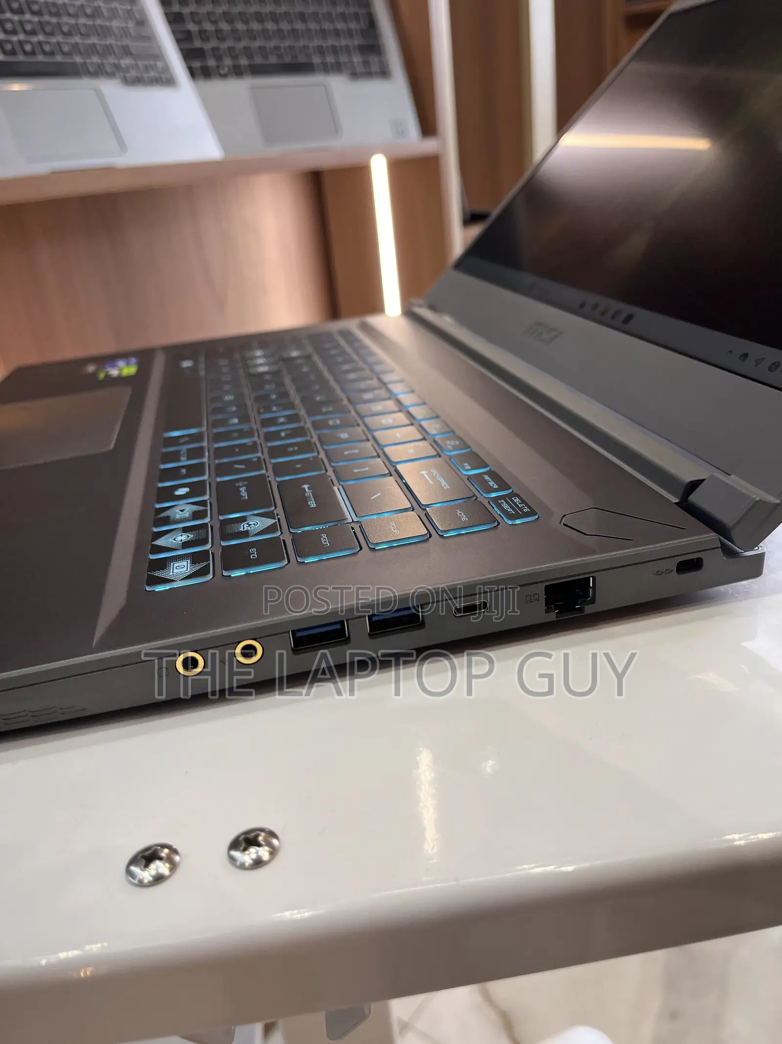 Laptop MSI GF75 Thin 16GB Intel Core i5 SSD 512GB
