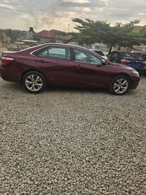 Toyota Camry 2016 Red