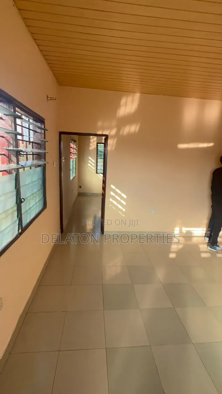 1bdrm Apartment in Baatsona Total for rent