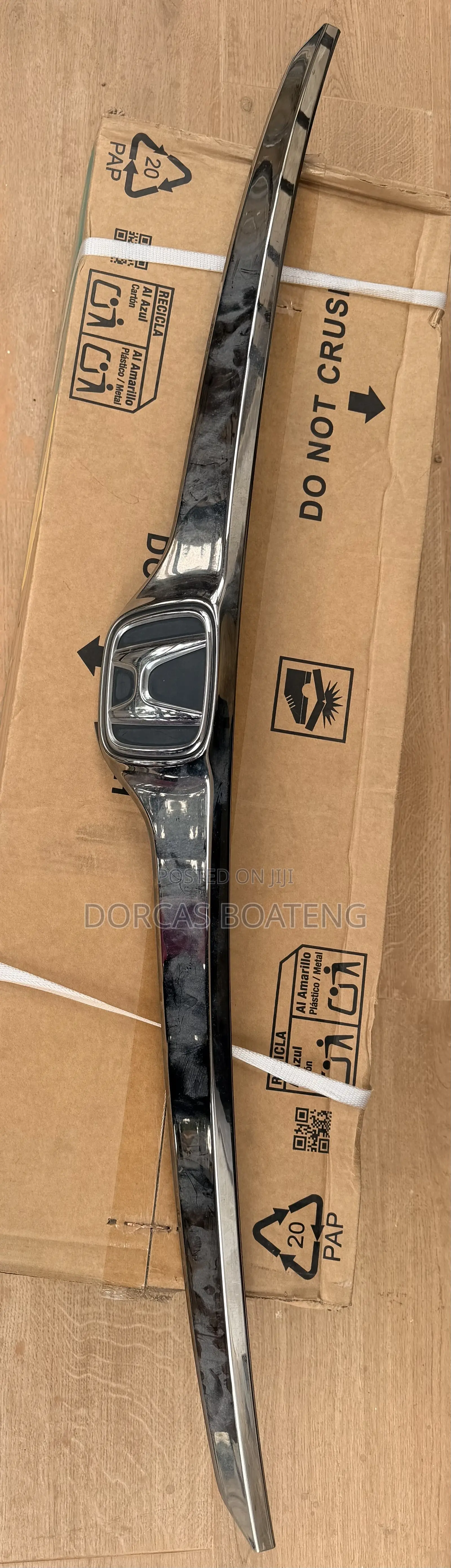 Honda CR-V 2017-2022 Back Booth Chrome