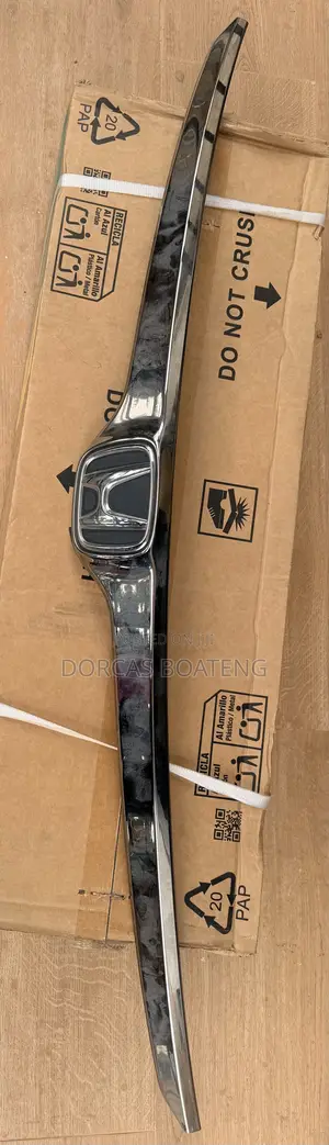 Honda CR-V 2017-2022 Back Booth Chrome