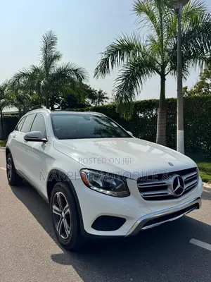 Mercedes-Benz GLC-Class 2017 White