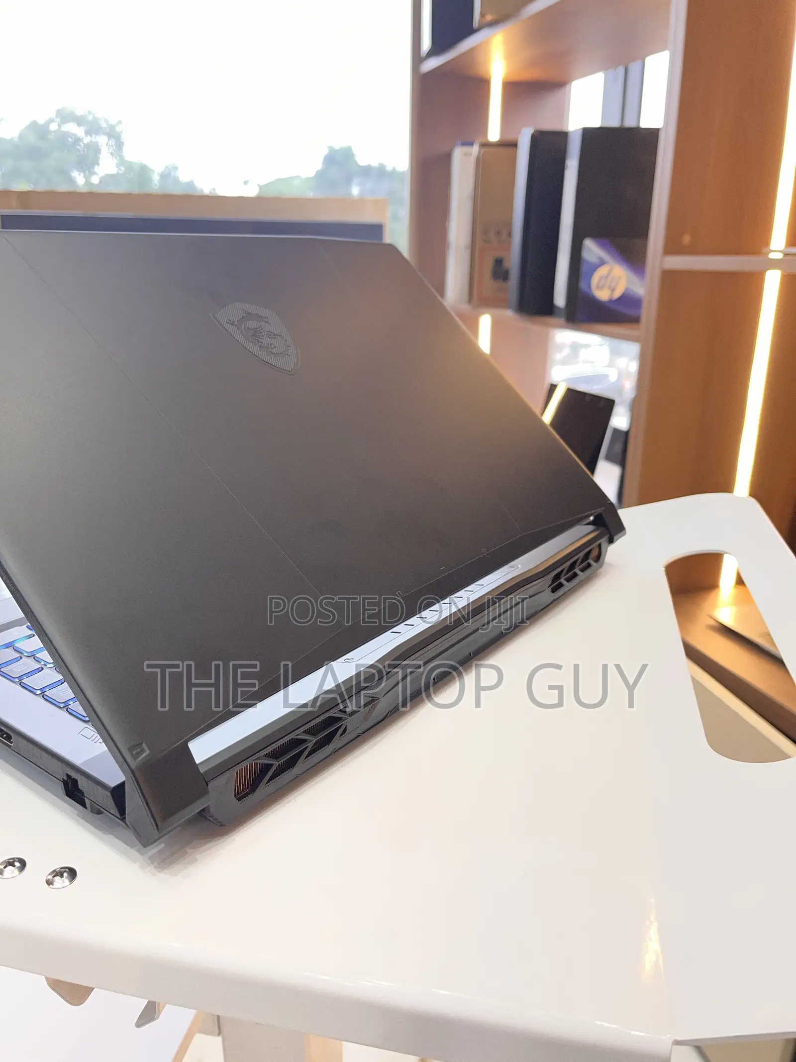 Laptop MSI Katana 15 16GB Intel Core i7 SSD 512GB