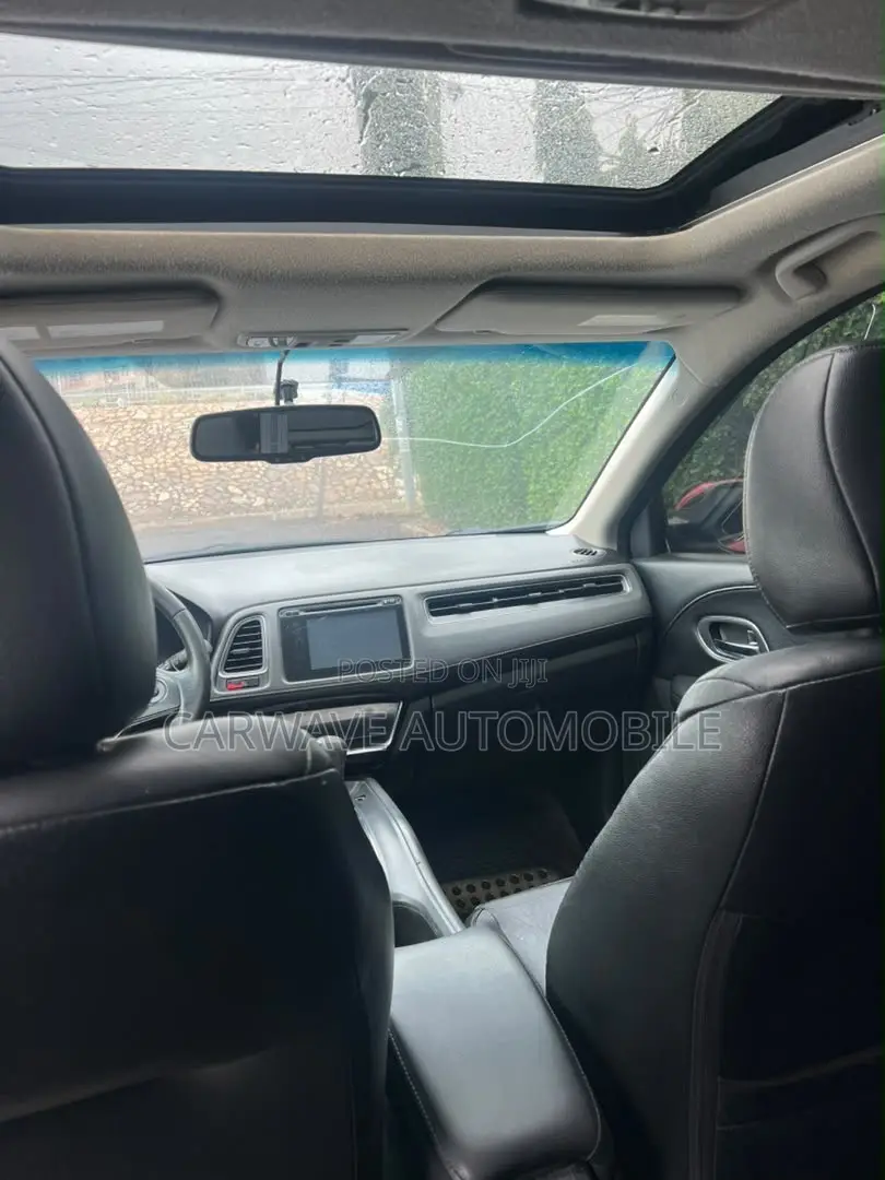 Honda HR-V EX-L w/Navigation AWD 2017 Red
