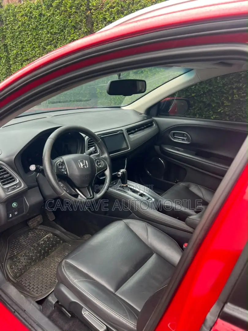Honda HR-V EX-L w/Navigation AWD 2017 Red