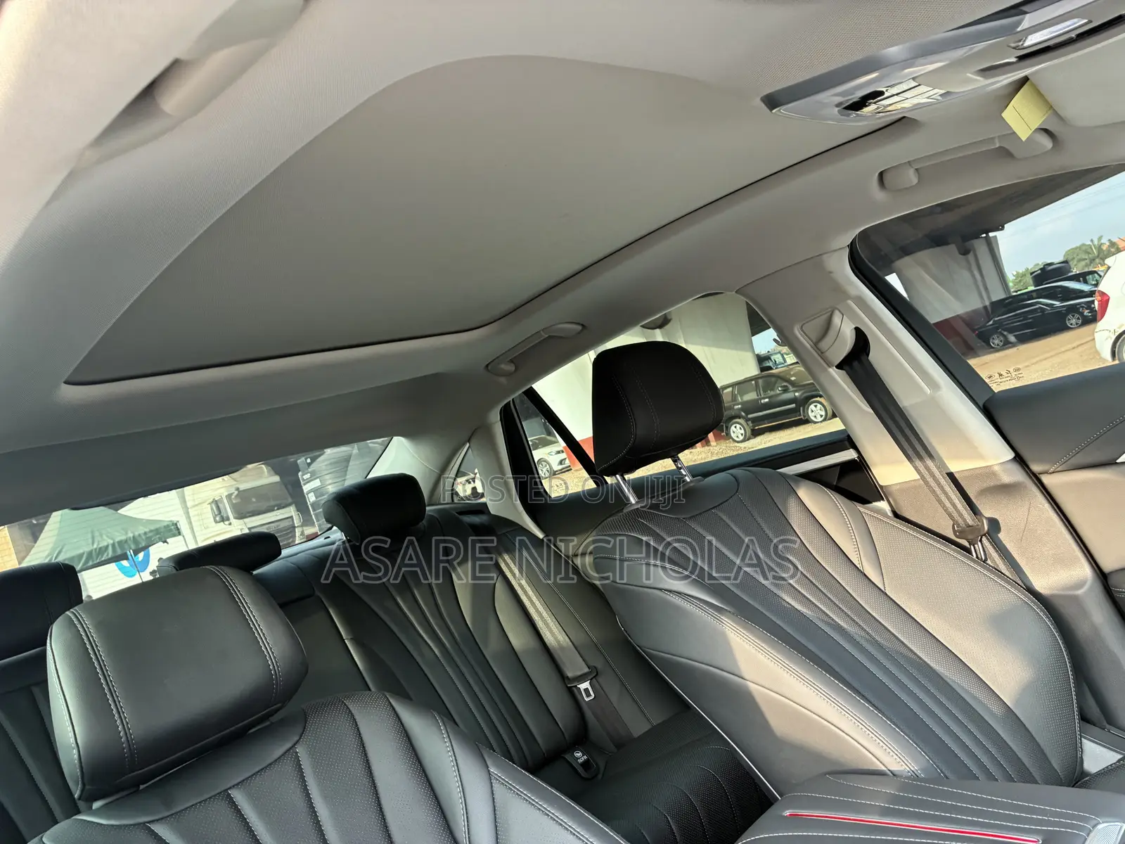 New Hongqi E-HS9 2025 Black